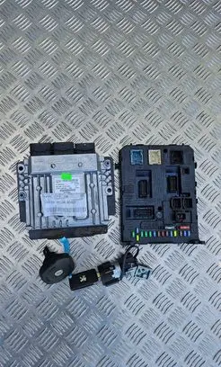 Peugeot 3008 I Comfort/convenience module 966405908002 9667083880 95263063