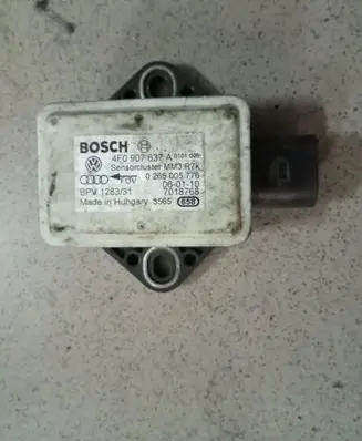 Audi A6 S6 C6 4F ESP acceleration yaw rate sensor 4F0907637A