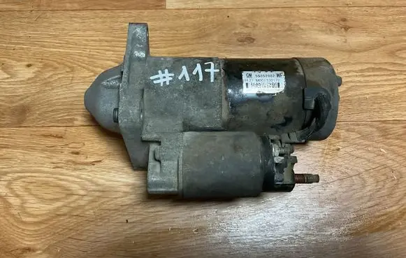 Opel Insignia A Starter motor 55352882 M001T30172