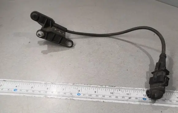 Opel Zafira A Camshaft position sensor GM6585 6585