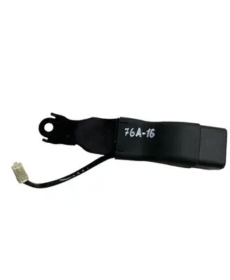Mitsubishi L200 Rear seatbelt buckle B5Y010S