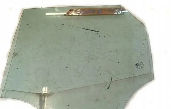 Opel Meriva B Sliding door window/glass 133TYS