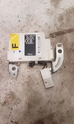 Toyota Prius (XW20) Door central lock control unit/module 8999247010