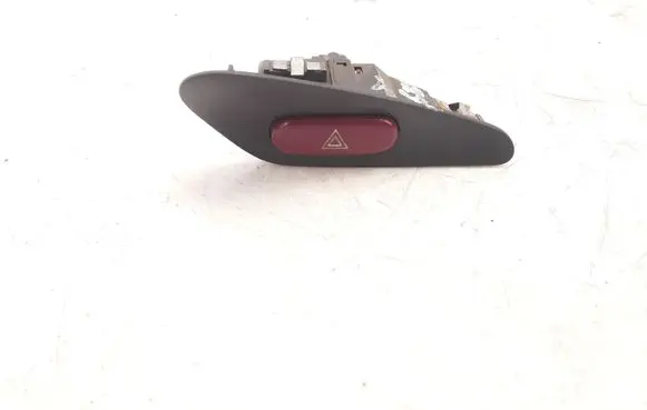 Peugeot 406 Hazard light switch 963040347A