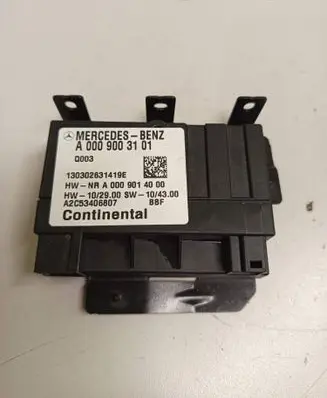 Mercedes-Benz Sprinter W906 Fuel injection pump control unit/module A0009014000 A0009003101 130302631419E