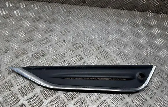 Volvo V60 Front bumper lower grill 31323852