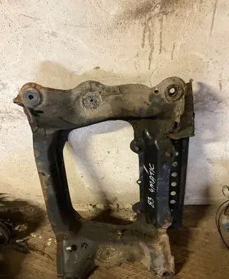 Mercedes-Benz E W211 Front subframe