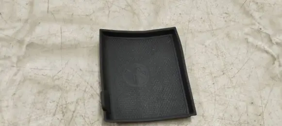 Mercedes-Benz E W212 Central console drawer/shelf pad A2126890196