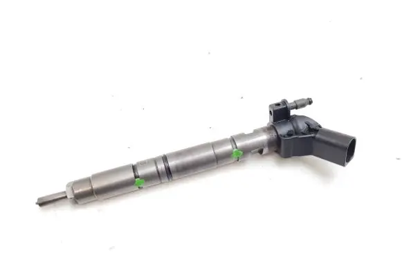 Audi A5 8T 8F Fuel injector 059130277AR 0445116015