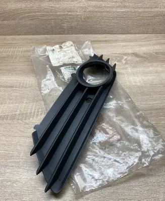 Opel Astra H Front fog light 13126026 375768702 13126025