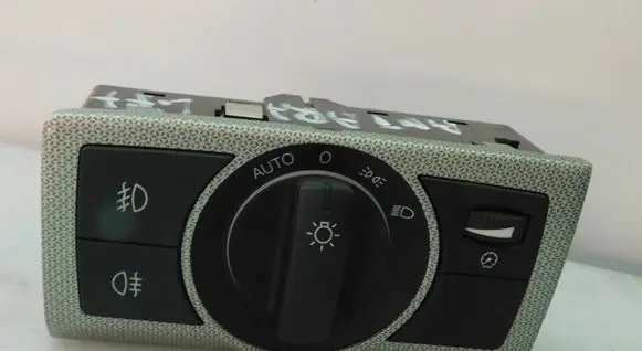 Opel Antara Light switch 20988700-131108