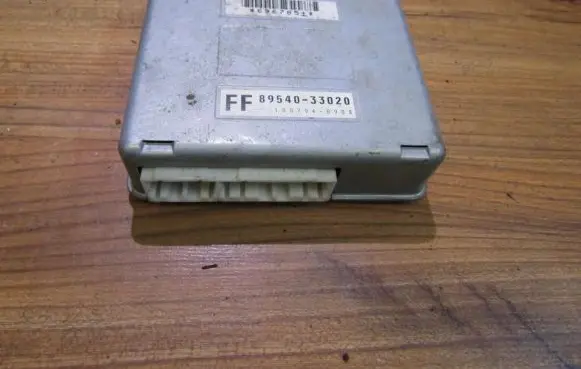 Toyota Camry Other control units/modules 8954033020 1007940003