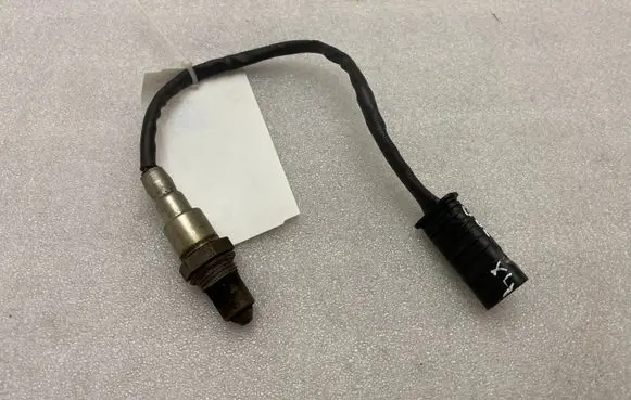 BMW X4 G02 Lambda probe sensor 8589665