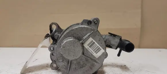 Renault Laguna III Vacuum pump 8200376925 376925F 2A300807