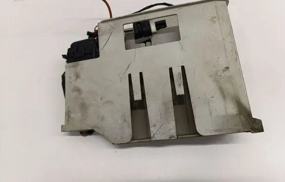 BMW 2 F46 Engine control unit holder 8573956