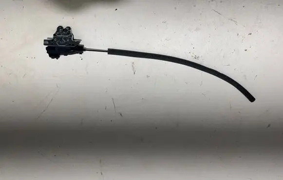Mercedes-Benz E W213 Tailgate/trunk/boot lock/catch/latch A2047500485