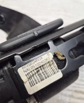 Volvo V70 Front seatbelt 30734735