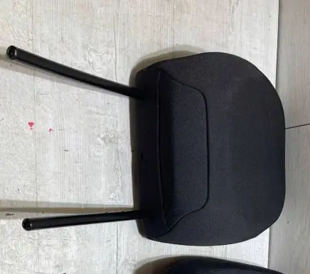 Renault Clio V Front seat headrest 
