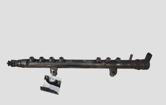 Volvo V40 Fuel main line pipe 0445215025 30777759