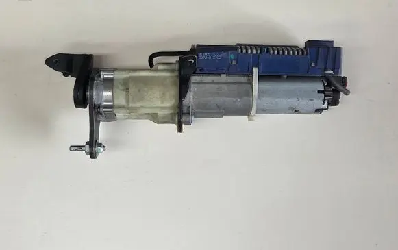 Audi Q7 4L Tailgate/trunk/boot lift motor 4L0910946
