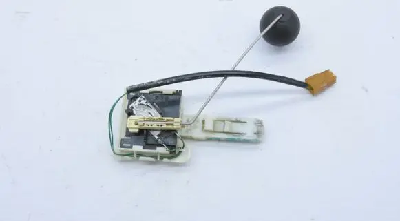 Porsche Cayenne (9PA) Fuel level sensor 7L0919673