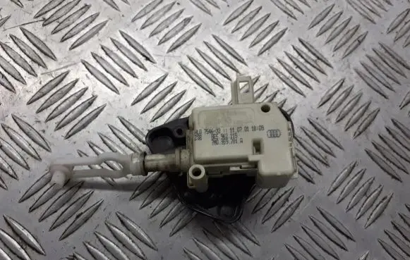 Audi A4 S4 B6 8E 8H Soft lock spindle drive 8E5962115