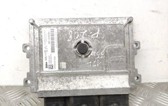 Peugeot 208 Engine control unit/module 9811545080