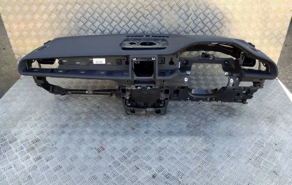 Polestar 2 Dashboard 32216079