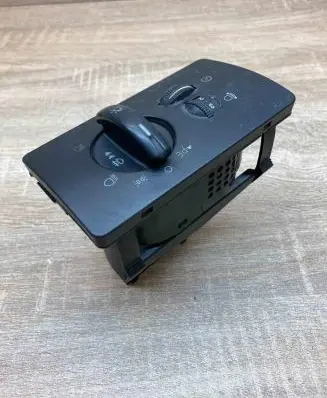 Ford Mondeo Mk III Light switch 1S7T13A024FB