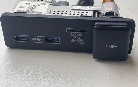 USB socket connector