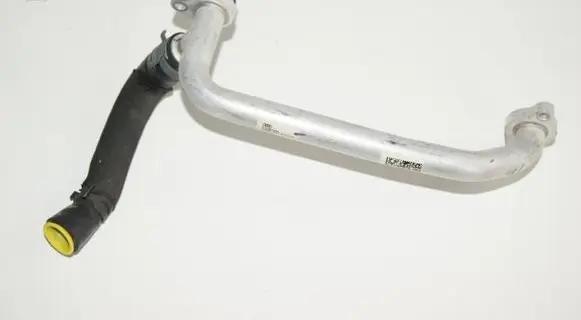 Audi A7 S7 4K8 Engine coolant pipe/hose 06M121071H