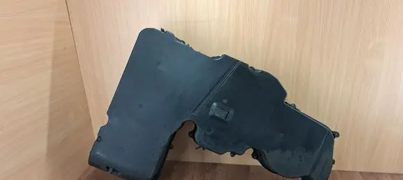 Renault Espace IV Center/middle under tray cover 8200427760