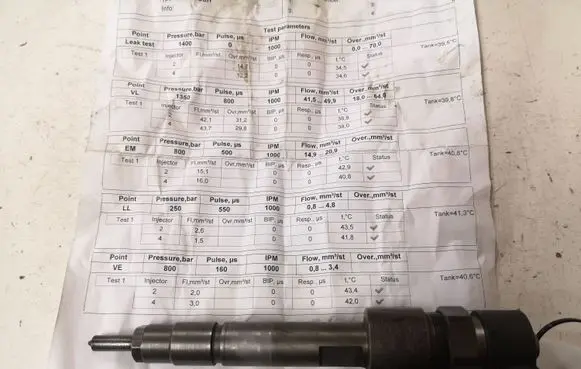 Alfa Romeo 156 Fuel injector 0445110002