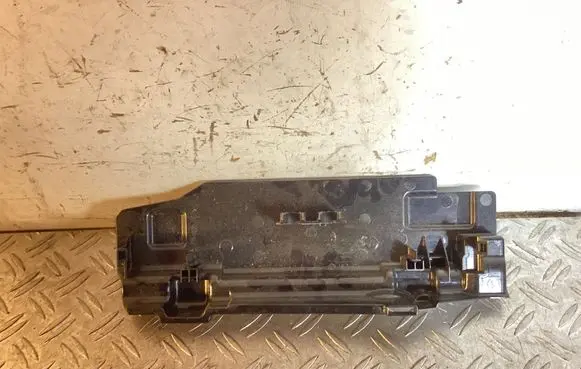 Tesla Model Y Generator/alternator bracket 170612700B