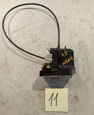 Renault Scenic I Rear door lock 7700434604