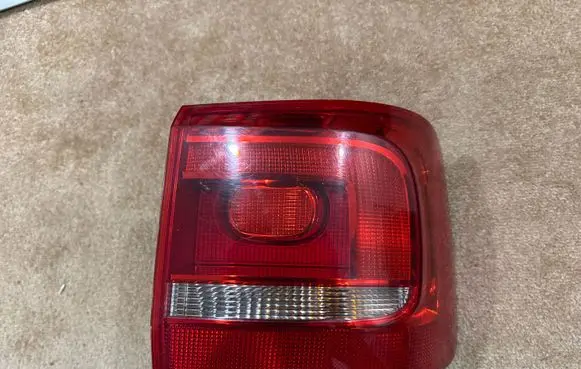 Volkswagen Touran II Rear/tail lights 1T0945096R 2SD01046802