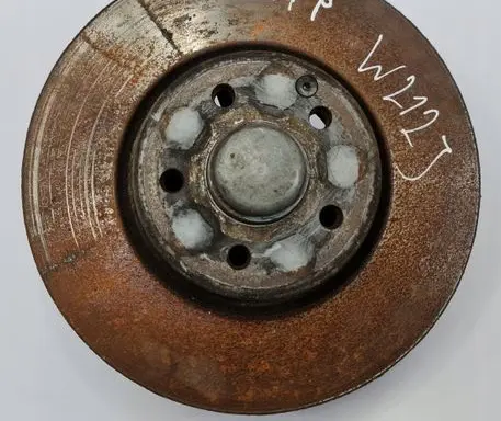 Mercedes-Benz E W212 Front wheel hub spindle knuckle