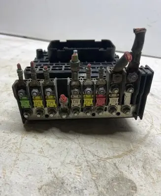 Volkswagen PASSAT B6 Fuse module 3C0937125