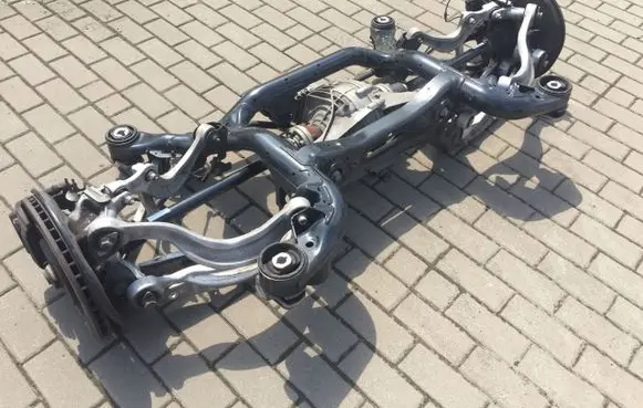 Audi Q7 4L Rear subframe 