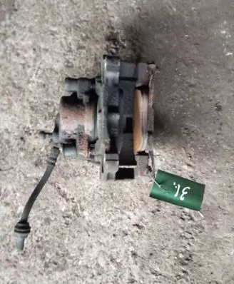Volvo S60 Front brake caliper 741