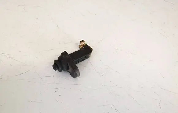 Audi A3 S3 8L Front door sensor coupe 8d0947561b