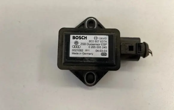 Audi A4 S4 B6 8E 8H ESP acceleration yaw rate sensor 8e0907637a 0265005245