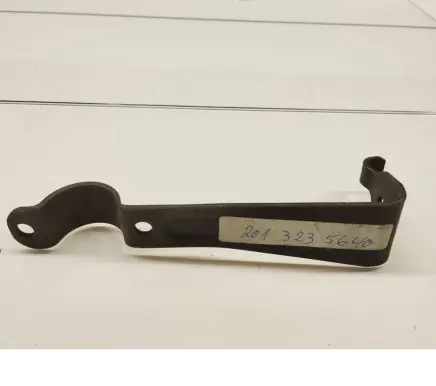 Mercedes-Benz 190 W201 Sway bar bush bracket, front 2013235640