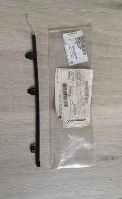 Audi S5 Under headlight/headlamp trim 8w8947206