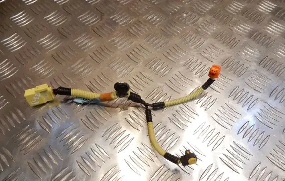 Lexus IS 220D-250-350 Airbag squib ring wiring 8214053010A 2373
