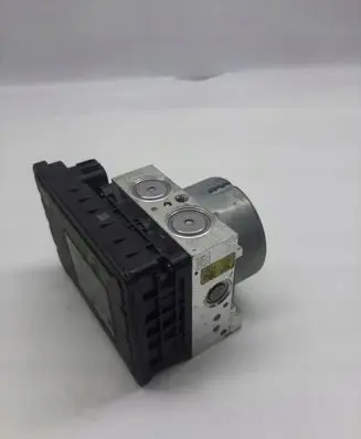 Volkswagen Golf VIII ABS Pump C41171D876A5