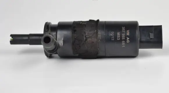 Audi A6 S6 C7 4G Headlight washer pump 3B7955681