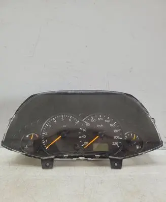 Ford Focus Speedometer (instrument cluster) 98AP10841BC