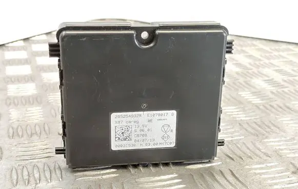 Renault Captur Comfort/convenience module 285254932R 1455401 00031530
