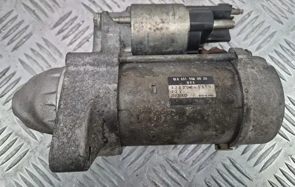 Mercedes-Benz Sprinter W907 W910 Starter motor A6519060026 4280005511